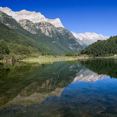 Casa Sallan Ordesa Pirineo 拉斯普纳